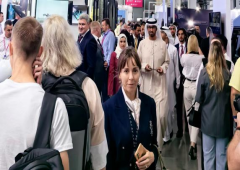 <strong>这些产物正在俄罗斯市场上占领了相就地</strong>